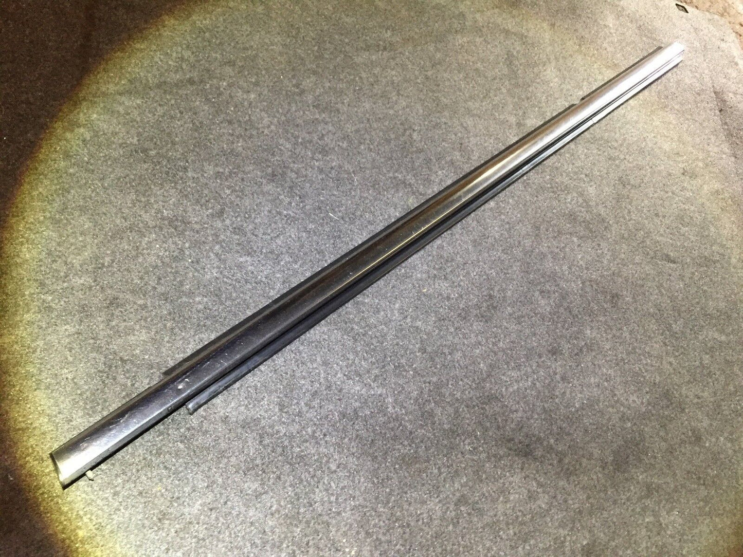 04 -11 Lincoln Town Car Rear Left Door  Window Exterior Trim Bezel Moulding OEM