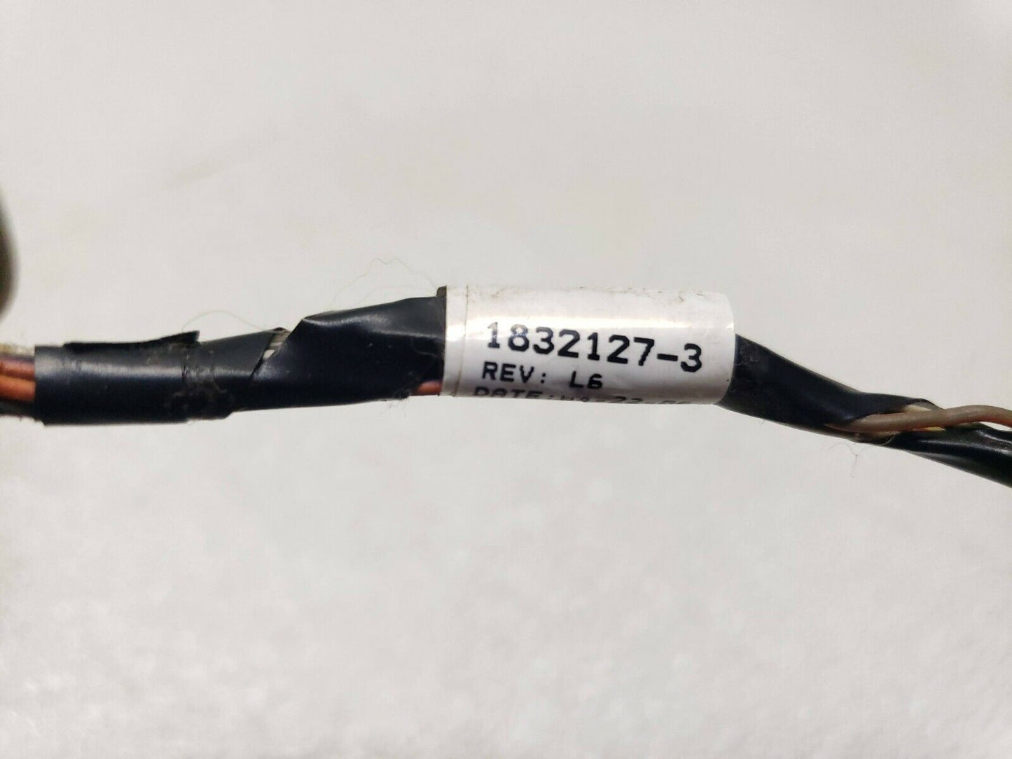 06 07 08 09 10 Jeep Grand Cherokee Heater Wire Harness 1832127-3 OEM