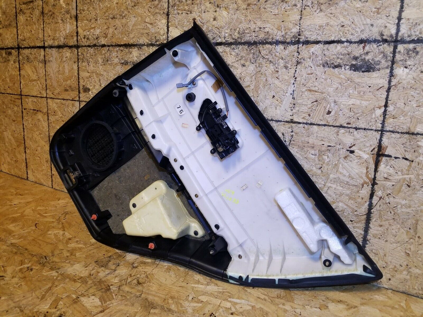 06 07 08 Infiniti Fx35 Rear Left Door Trim Panel Driver Side OEM
