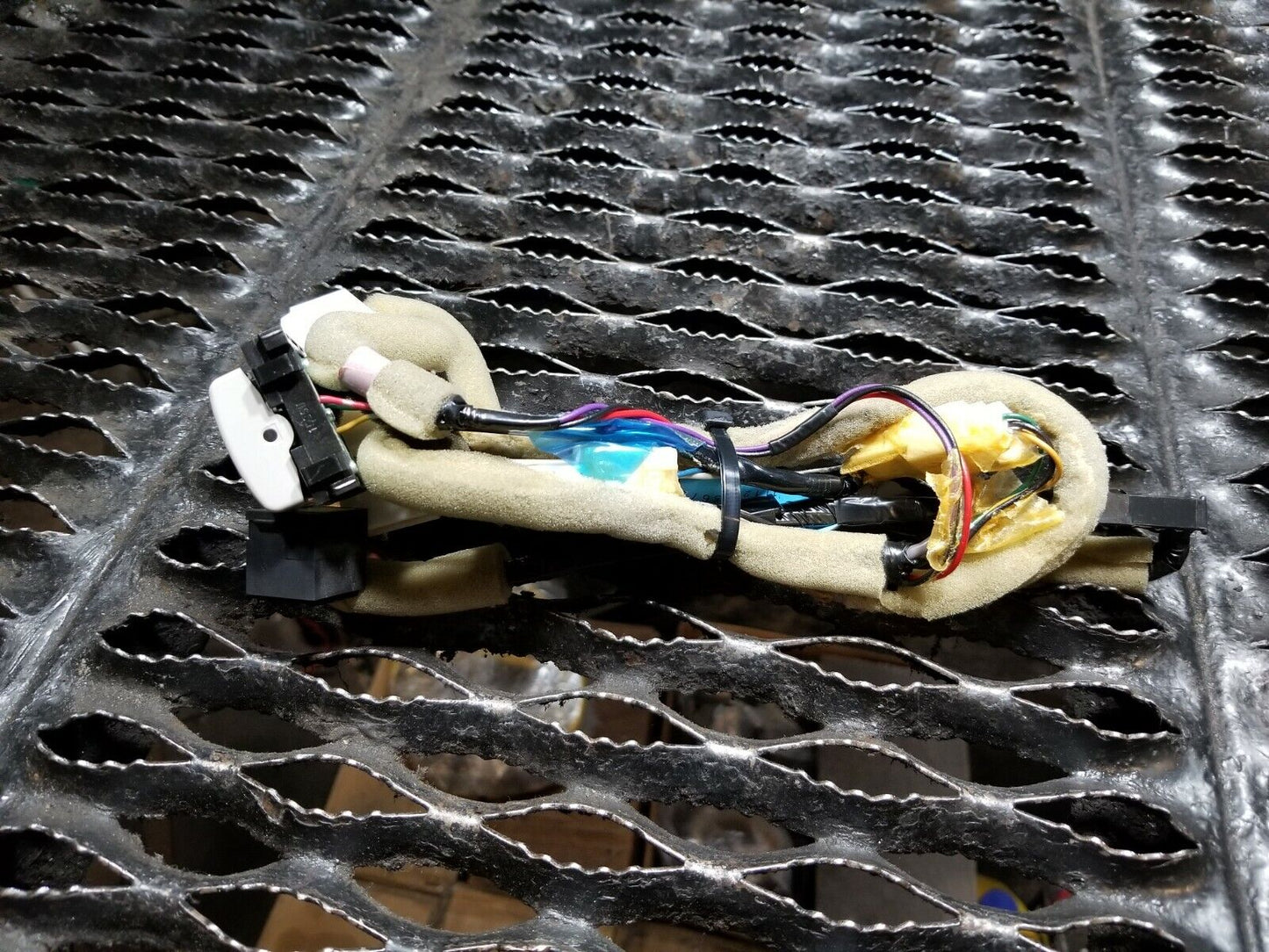 11 12 13 14 Nissan Juke Interior Light Lamp Wire Harness OEM