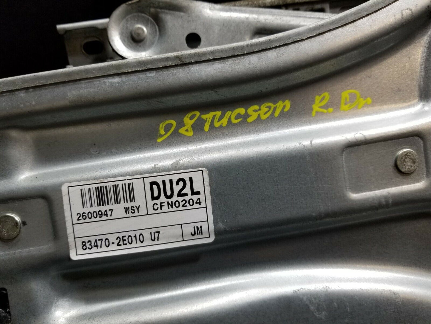 07 08 09 Hyundai Tucson Rear Left Driver Side Door Window Regulator OEM 89k