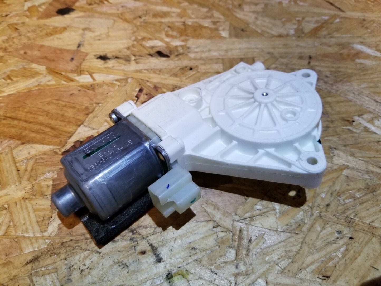 06 07 08 09 Mercury Milan Rear Left Driver Power Window Motor Regulator OEM