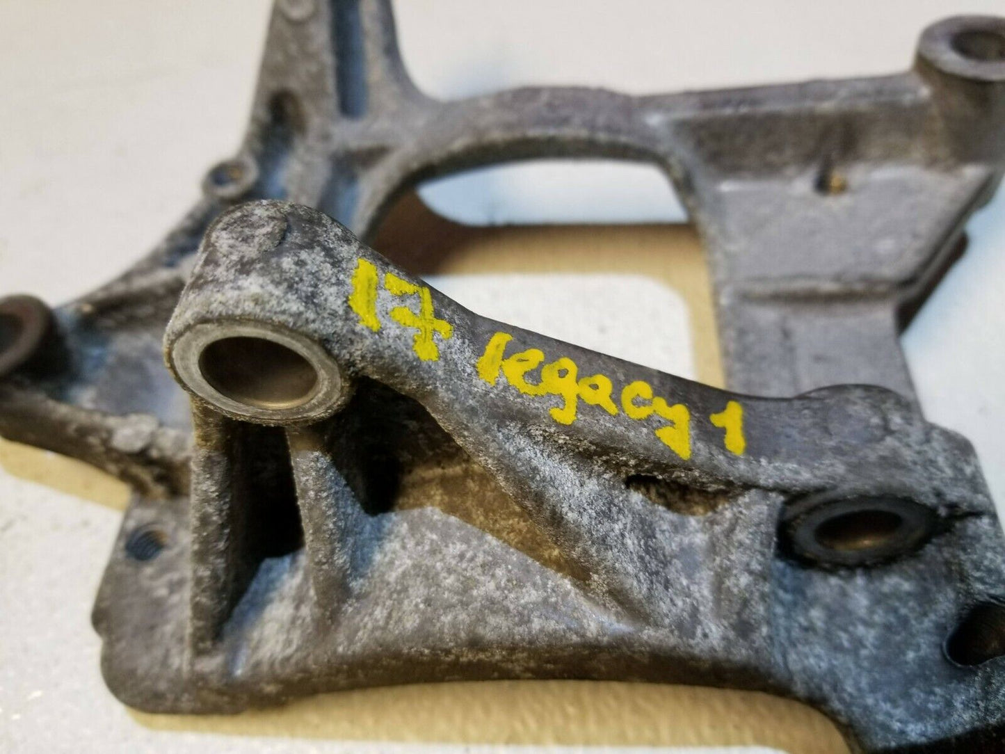 16 17 Subaru Legacy 2.5l A/c Compressor Mounting Bracket OEM 10k Miles