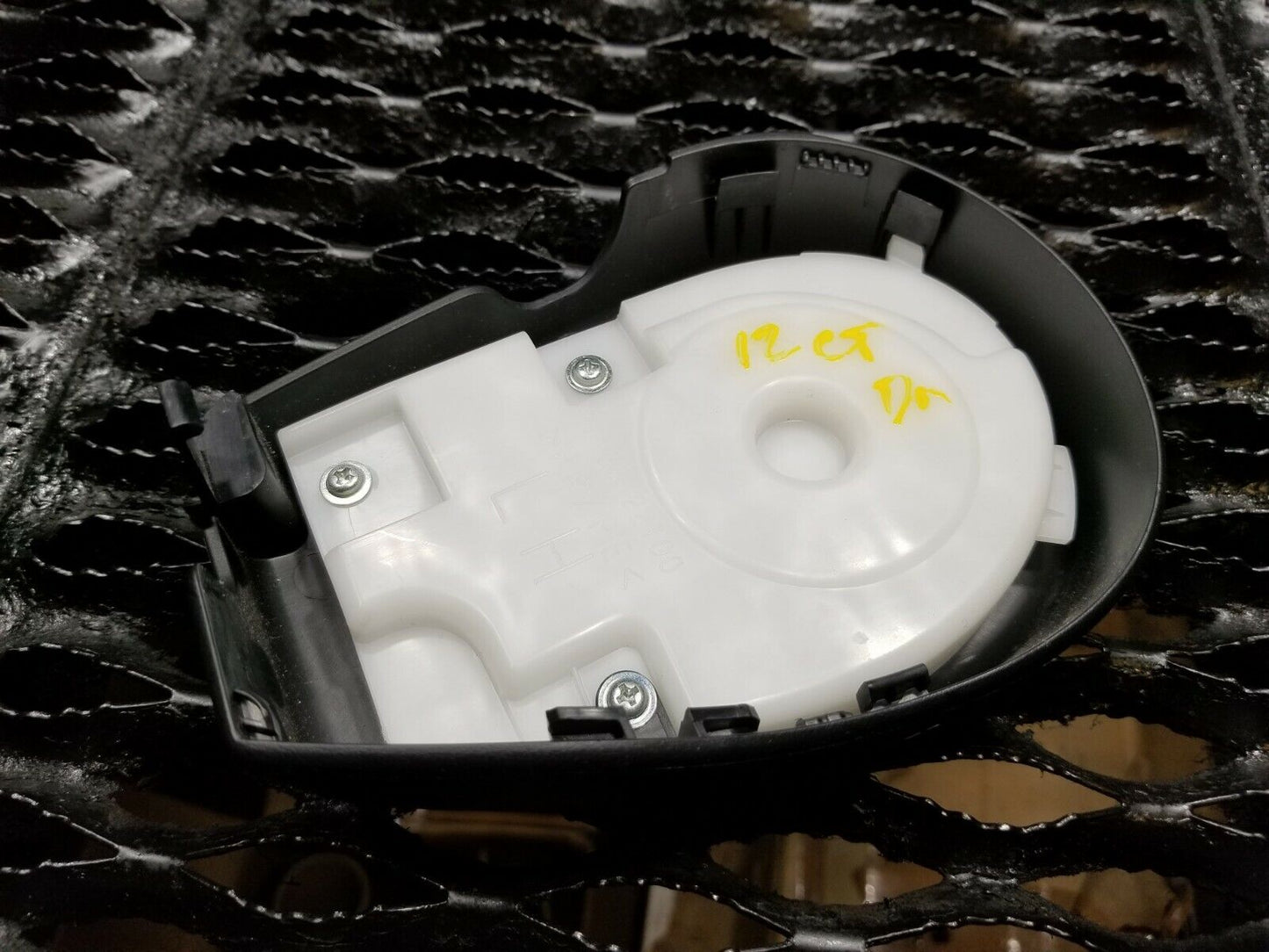 11 12 13 14 15 Lexus CT200h Front Left Driver Seat Inner Trim Cover OEM