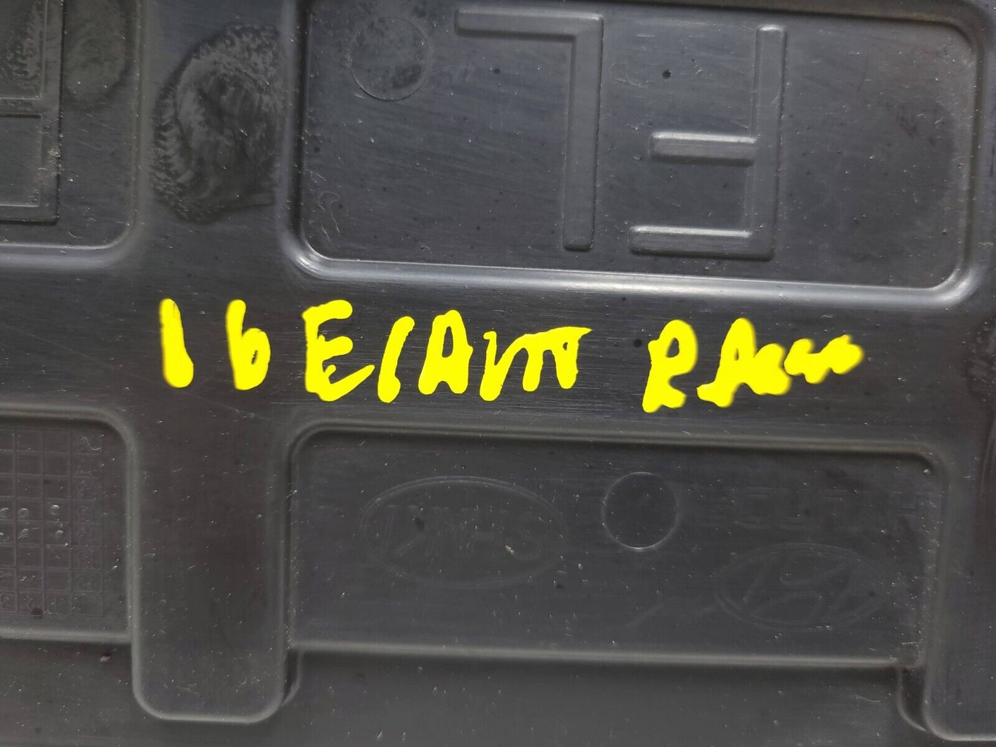14 15 16 Hyundai Elantra Rear Bumper Lower Guard Passenger Right 86652-3x700 OEM