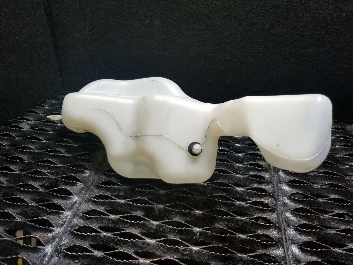 07 - 12 Dodge Caliber Windshield Washer Fluid Reseervoir Bottle OEM