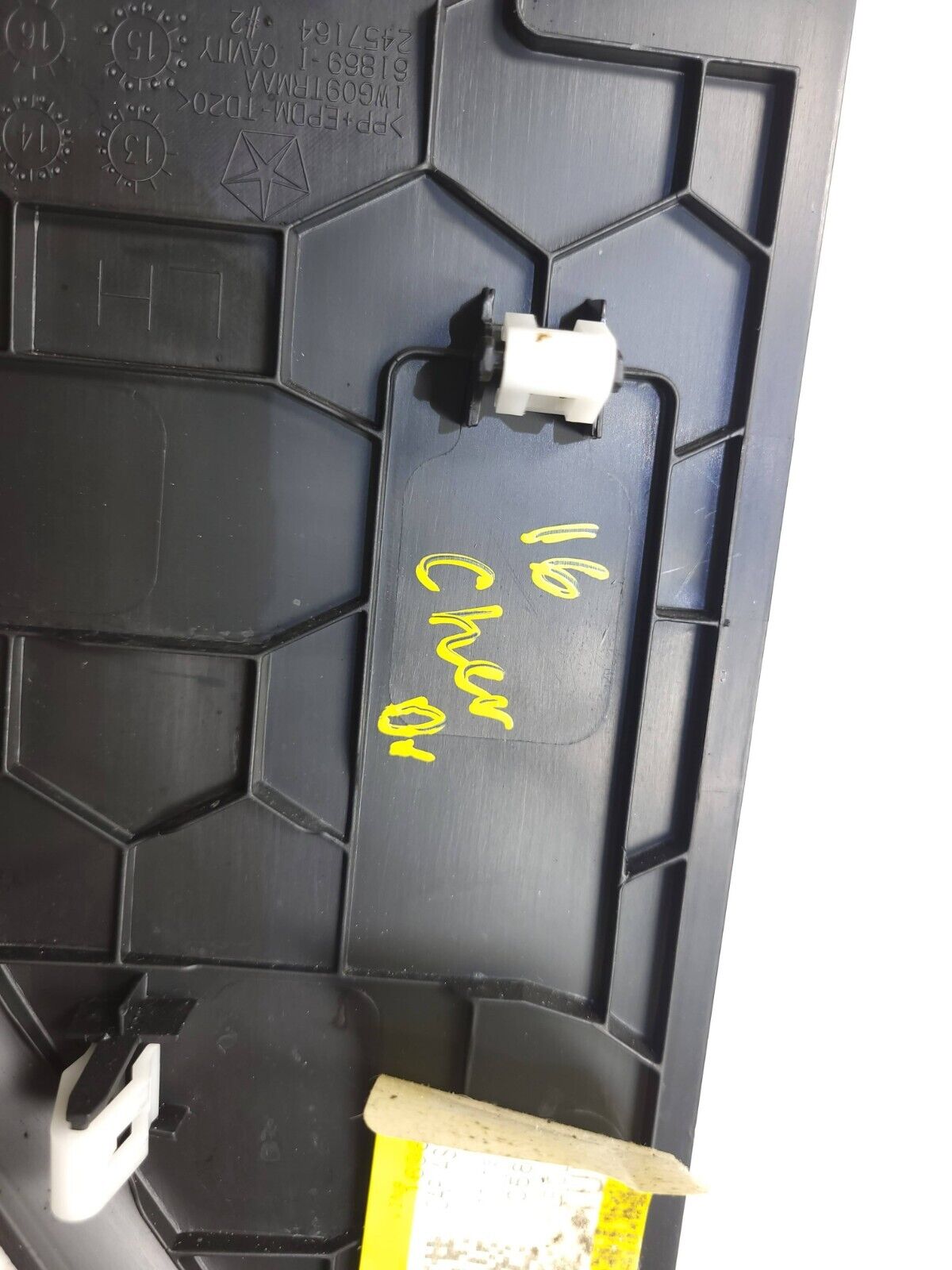 2016 Jeep Cherokee Dash End Cap Cover Trim Driver Side Left OEM