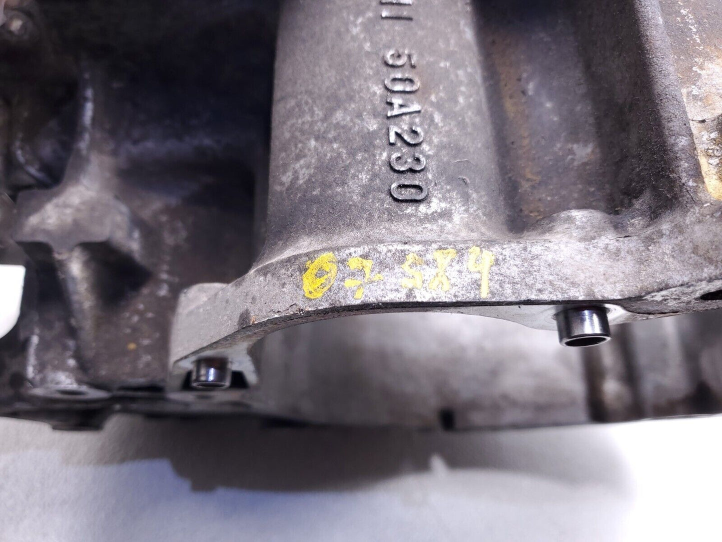 2007 - 2013 Suzuki SX4 4wd Auto Trans Bell Housing OEM 70k Miles