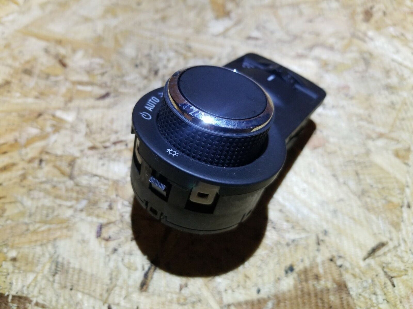 13 14 15 16 Buick Encore Headlight Switch OEM 32k