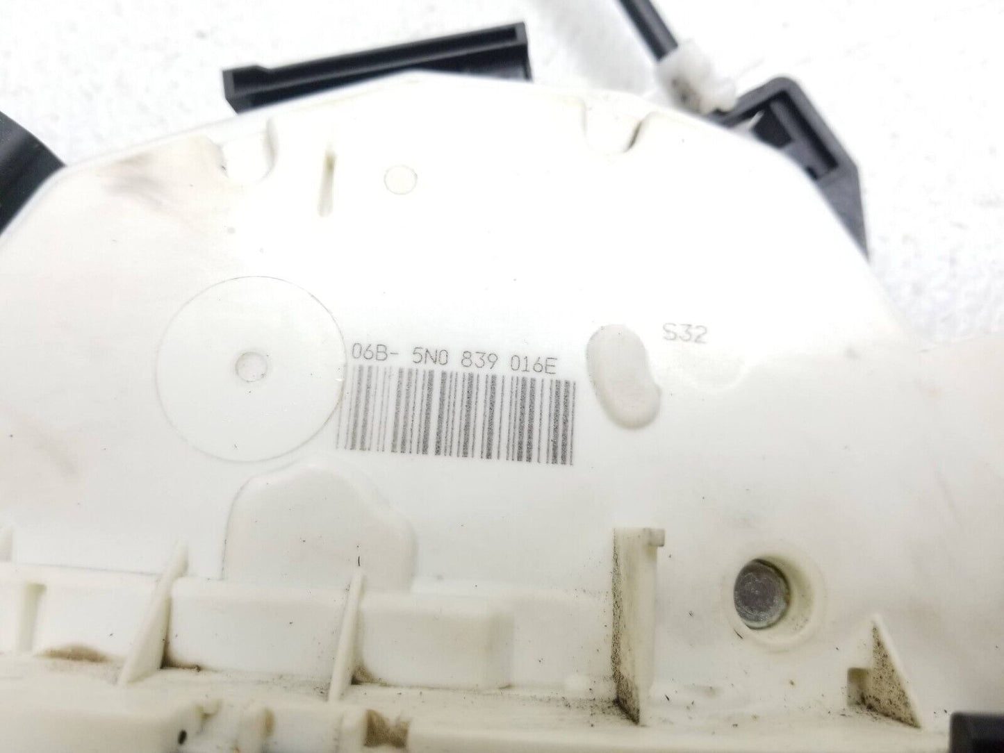 09 10 11 12 Volkswagen Cc Door Lock Latch Actuator Rear Right Passenger Side OEM