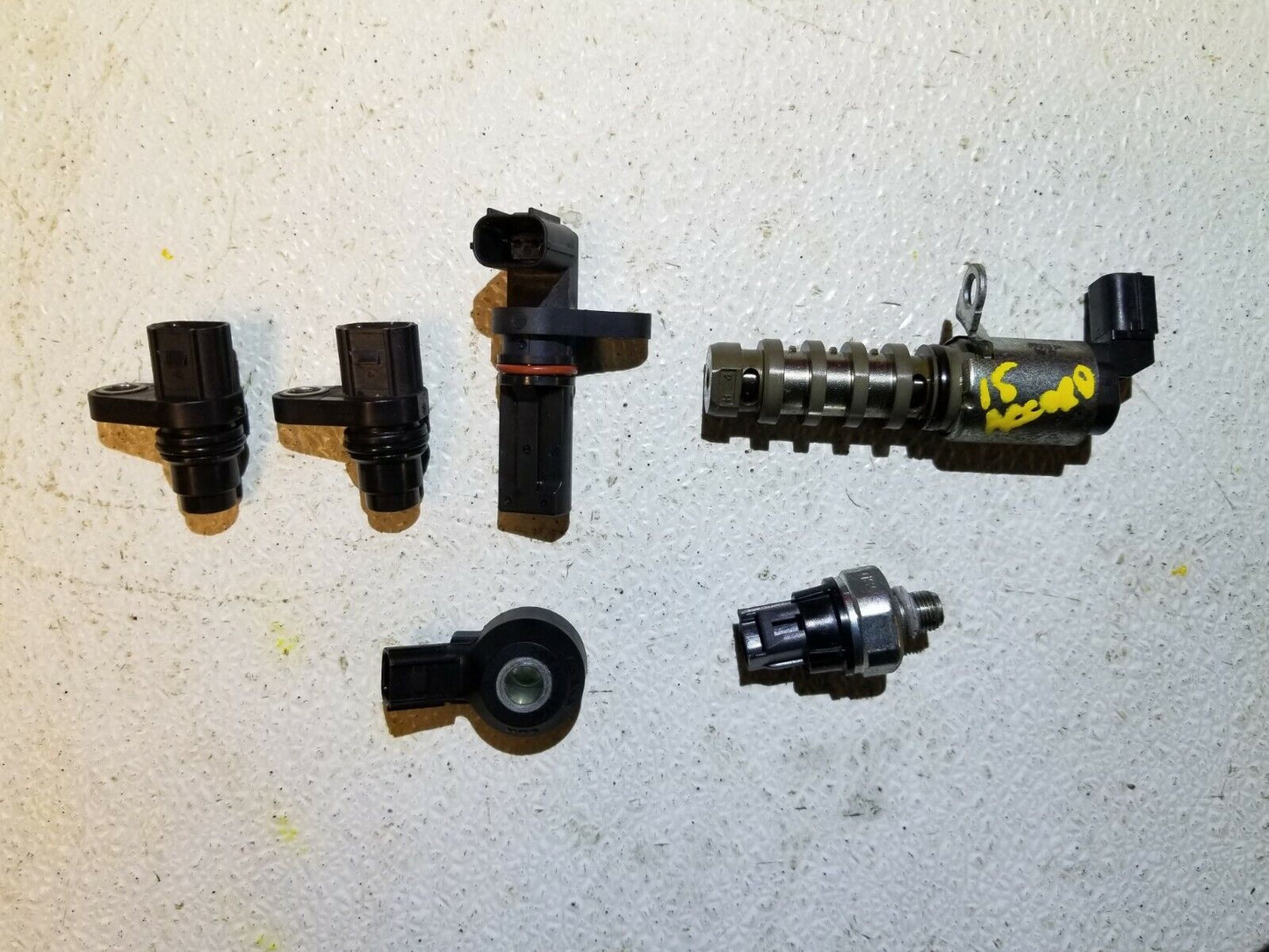 13 14 15 Honda Accord 2.4l Crank/camshaft Vvt Knock Oil Sensor OEM 54k Miles