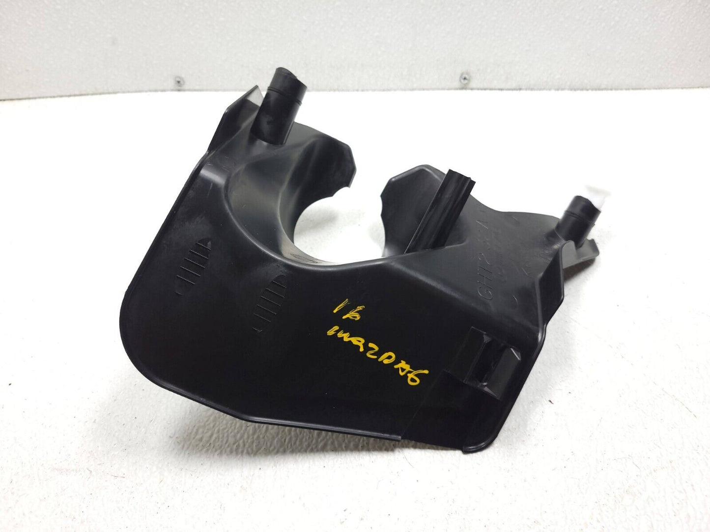 2014 - 2017 Mazda 6 Steering Column Shaft Trim Cover Ght232az0 OEM