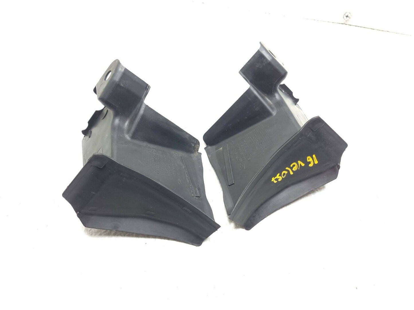 13 14 15 16 Hyundai Veloster Hood Weatherstrip Left & Right Pair OEM