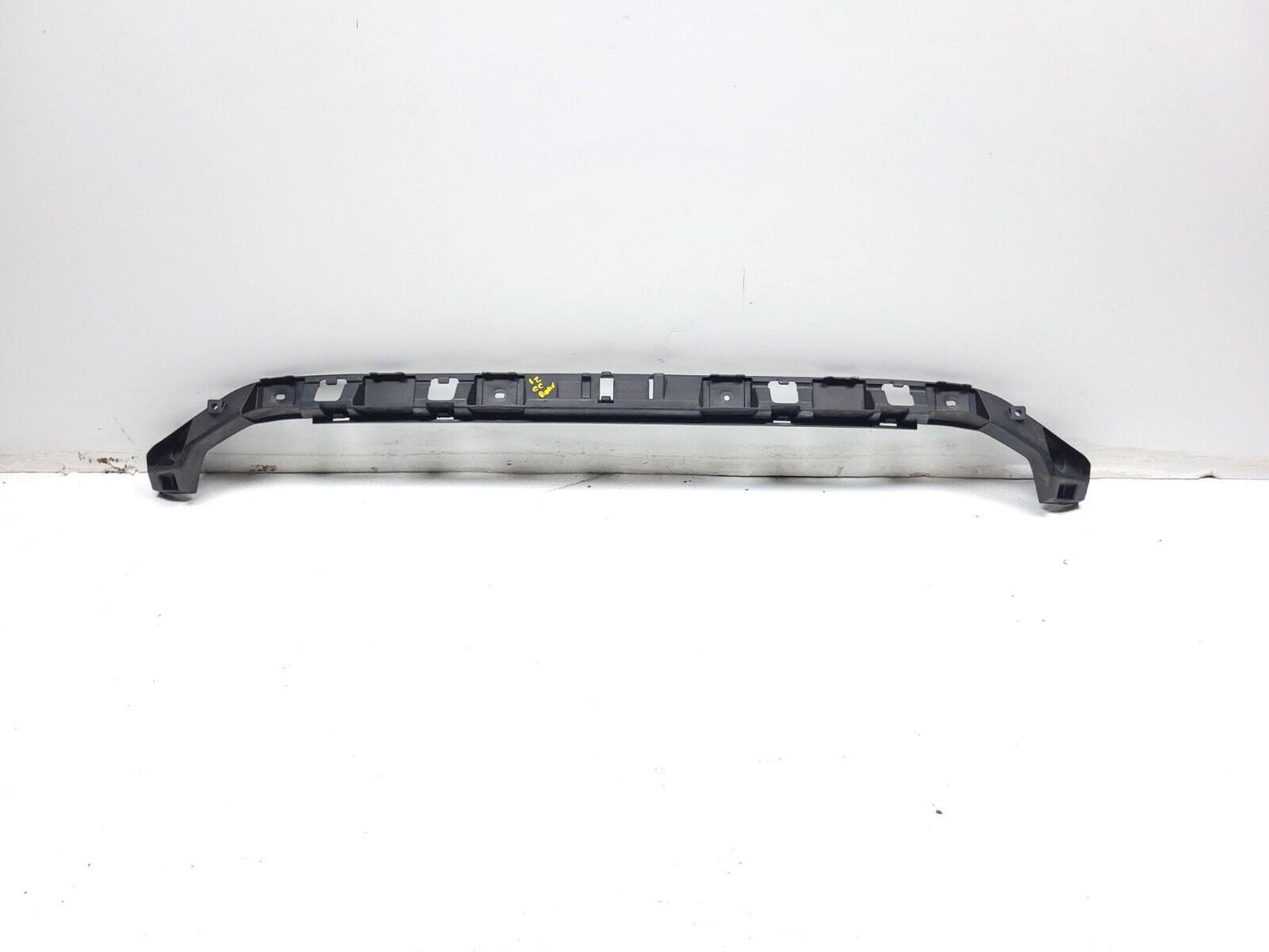 09 10 11 12 Volkswagen Cc Rear Bumper Center Support Bracket 3c8807863 OEM