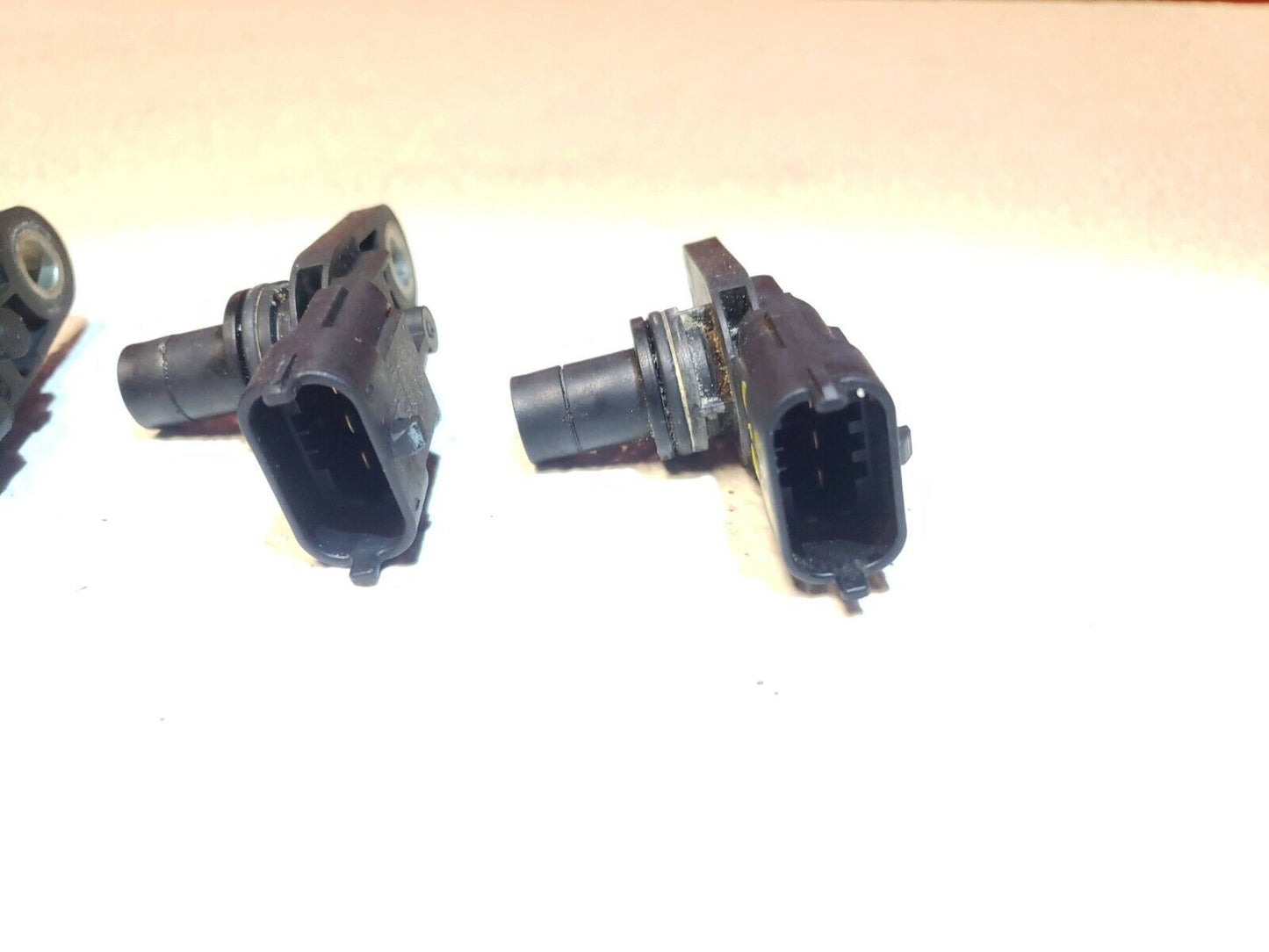 08 09 10 11 12 13 Cadillac CTS 3.6l Camshaft Position Sensor 4pcs OEM