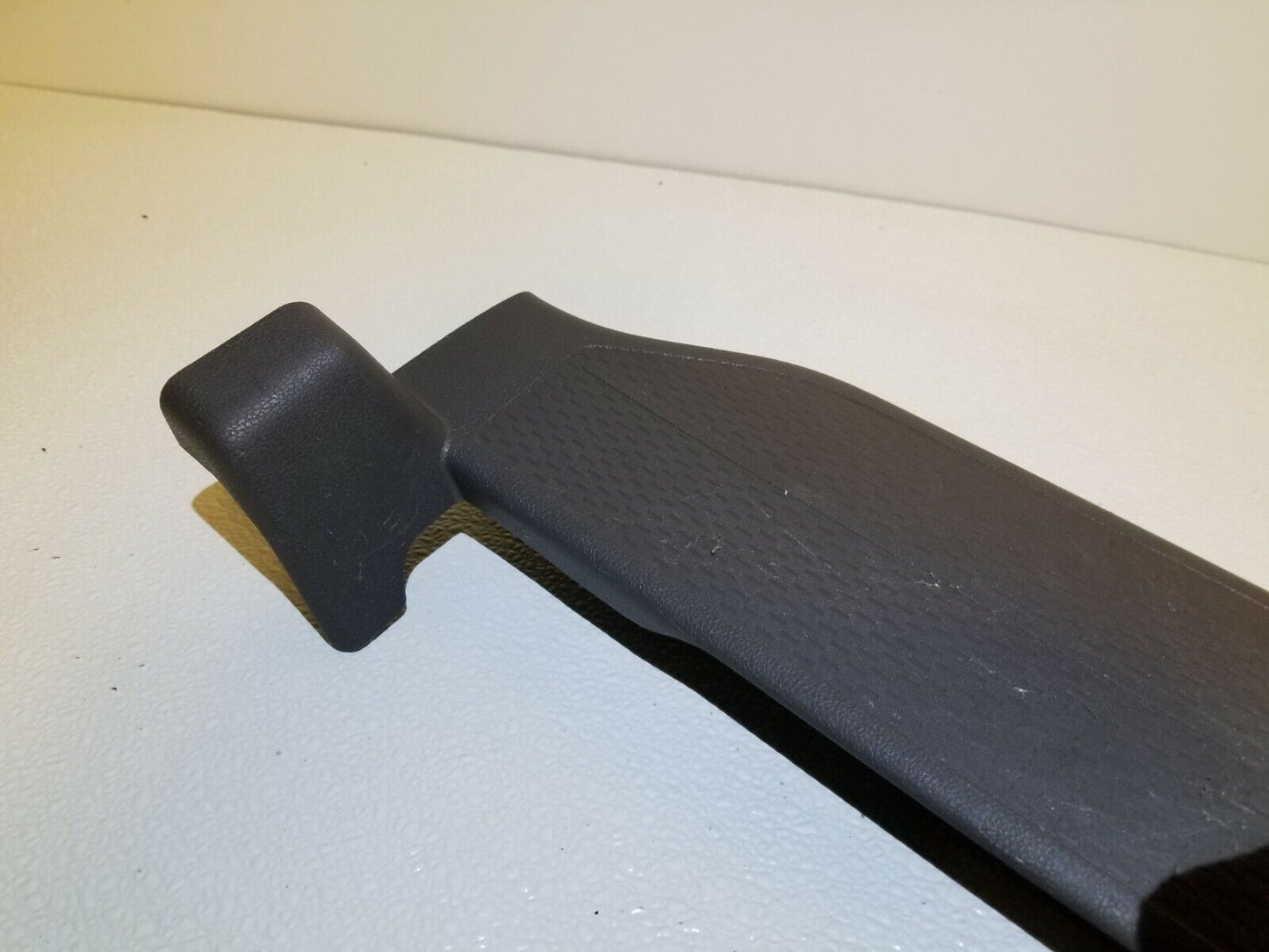 11 12 13 Honda Odyssey Front Left Driver Door Scuff Plate Trim OEM