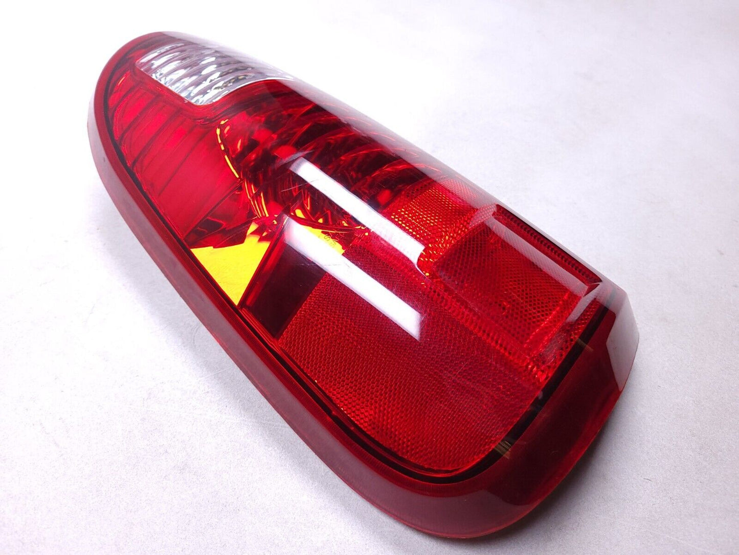 1997 - 2003 Ford F150 Tail Light Lamp Driver Side Left