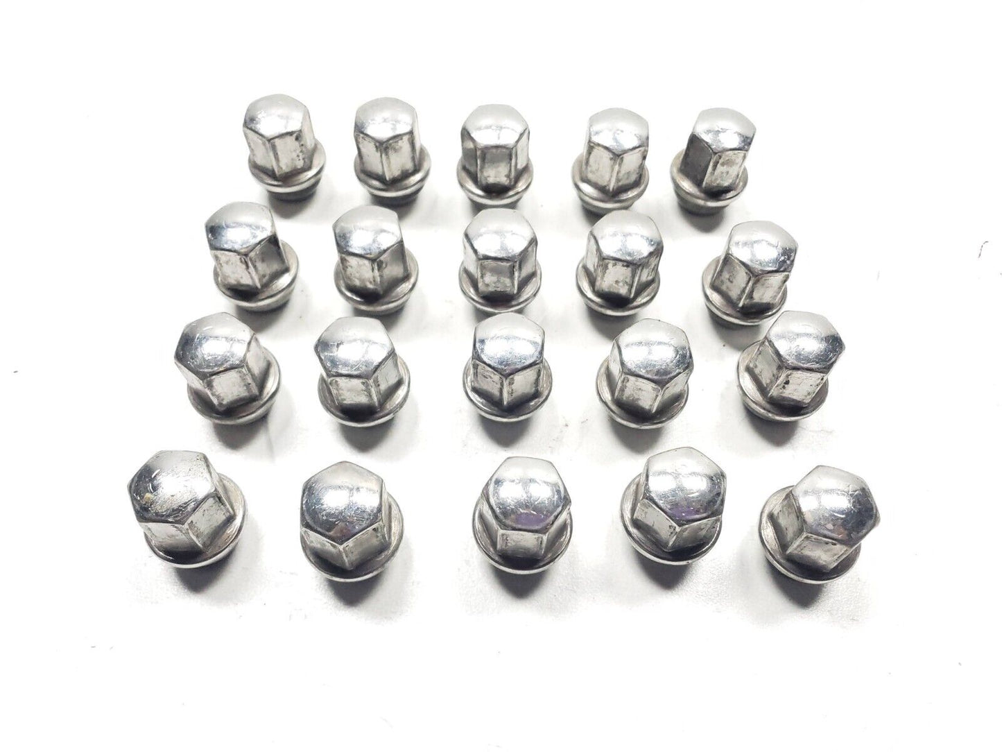 16 17 18 19 20 Dodge Durango Wheel Lug Nut 20pcs OEM 63k Miles