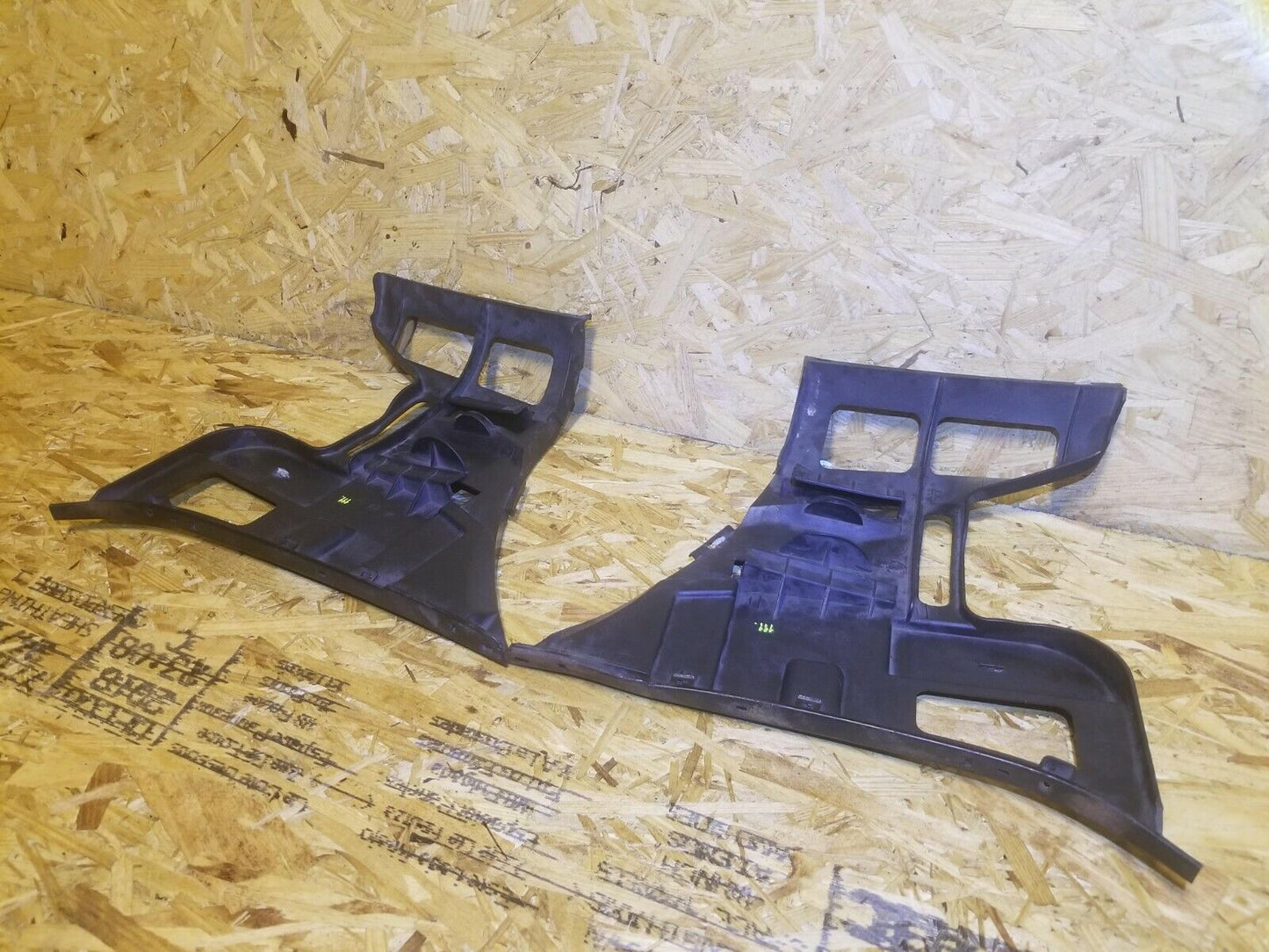 03 05 07 08 09 Mercedes Clk320 Clk350 Clk500 Rear Bumper Frame Bracket /pair OEM