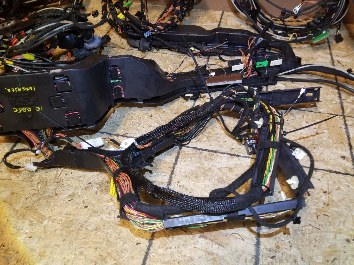 07 08 09 10 Mercedes-benz R350 Interior Body Wire Harness OEM