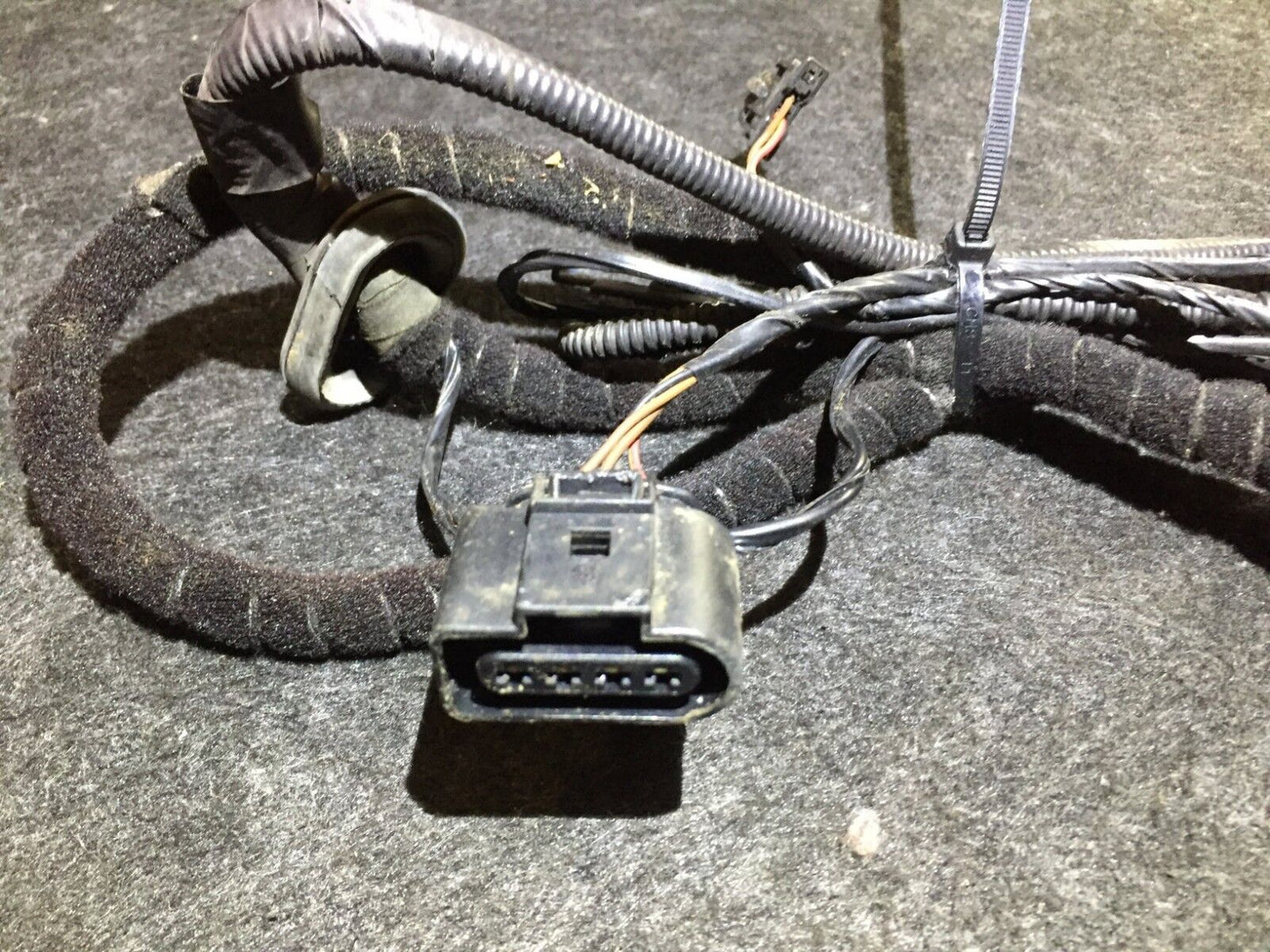03 04 05 06 Porsche Cayenne Hood Wire Wiring Harness Cables Connector OEM