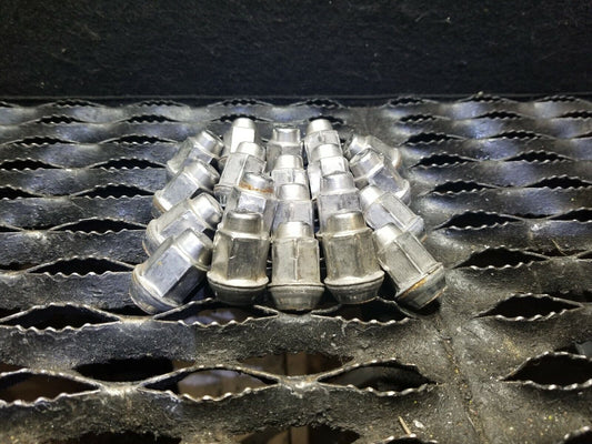07 08 09 10 11 12 13 Chevy Impala Wheel Lug Nuts Full Set 20pcs OEM