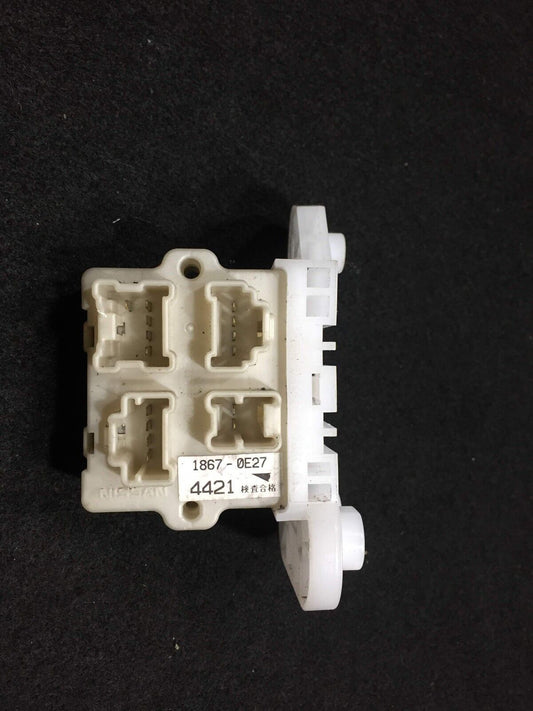 08 09 10 11 12 Nissan Altima Coupe Front Right Pass Dash Fuse Box OEM