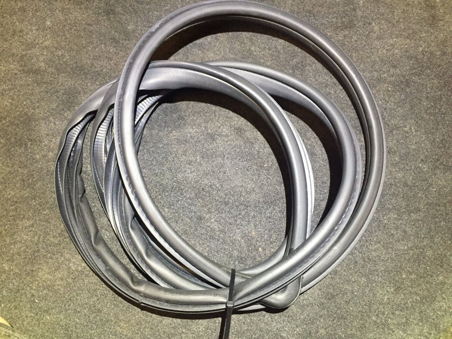 09 10 11 12 13 Mazda 6 Front Right Pass Door Weatherstrip Seal OEM