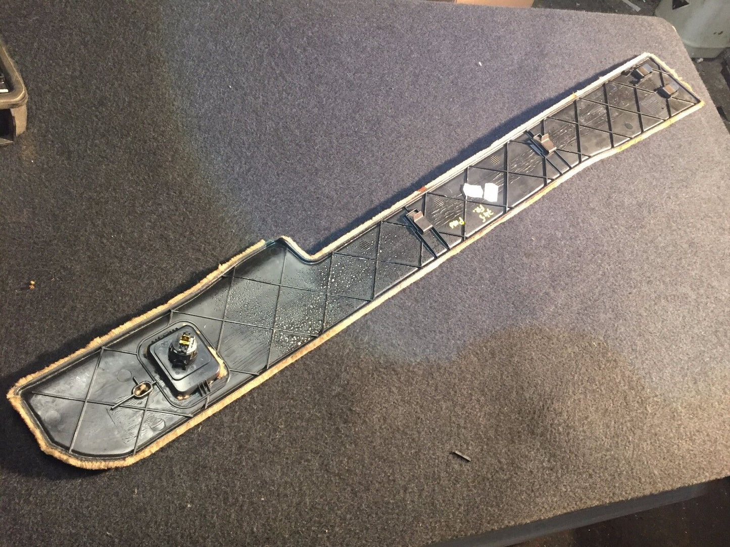 02 03 04 05 BMW 745i E65 Right Passenger Side Center Console Carpet Trim OEM