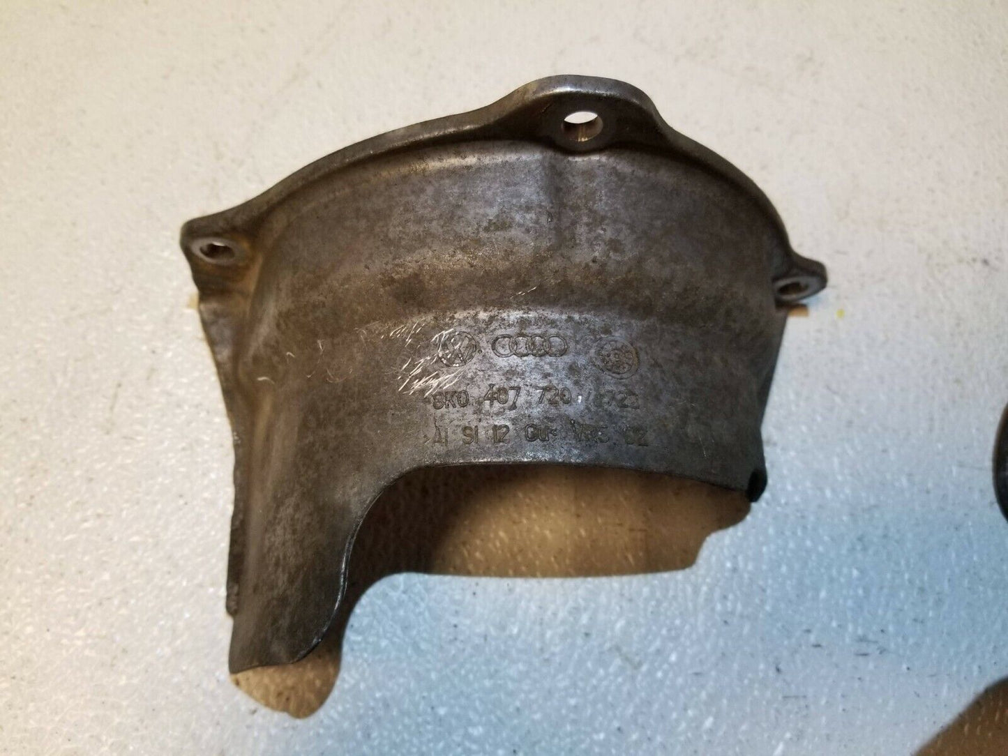 08 09 10 11 Audi A5 3.2l Auto Transmission Axle Shaft Shield Cover OEM •6hp-28•