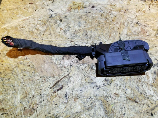 14 15 16 Kia Forte  ABS Pump Module Plug Connector Wire OEM 27k