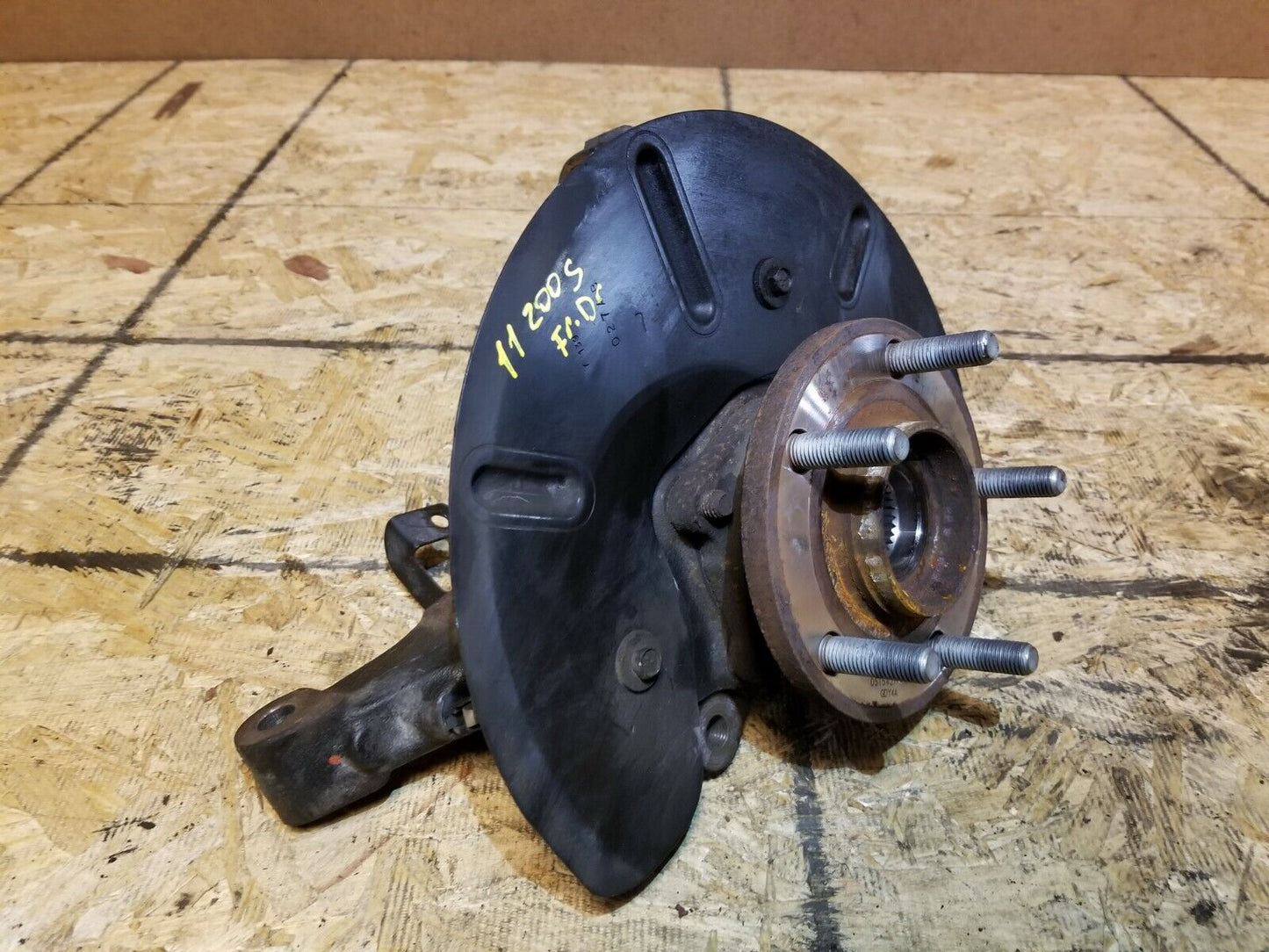 11 12 13 14 Chrysler 200 Cabrio Front Left Driver Side Spindle Knuckle OEM
