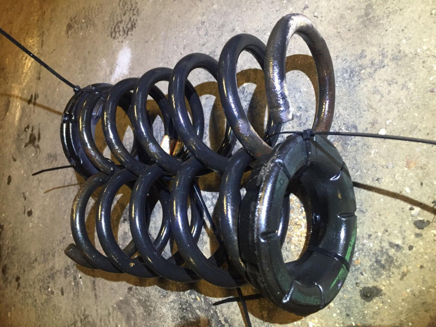 10 11 12 13 14 15 Chevy Equinox 3.0l Rear Coil Spring Pair OEM 62k Miles