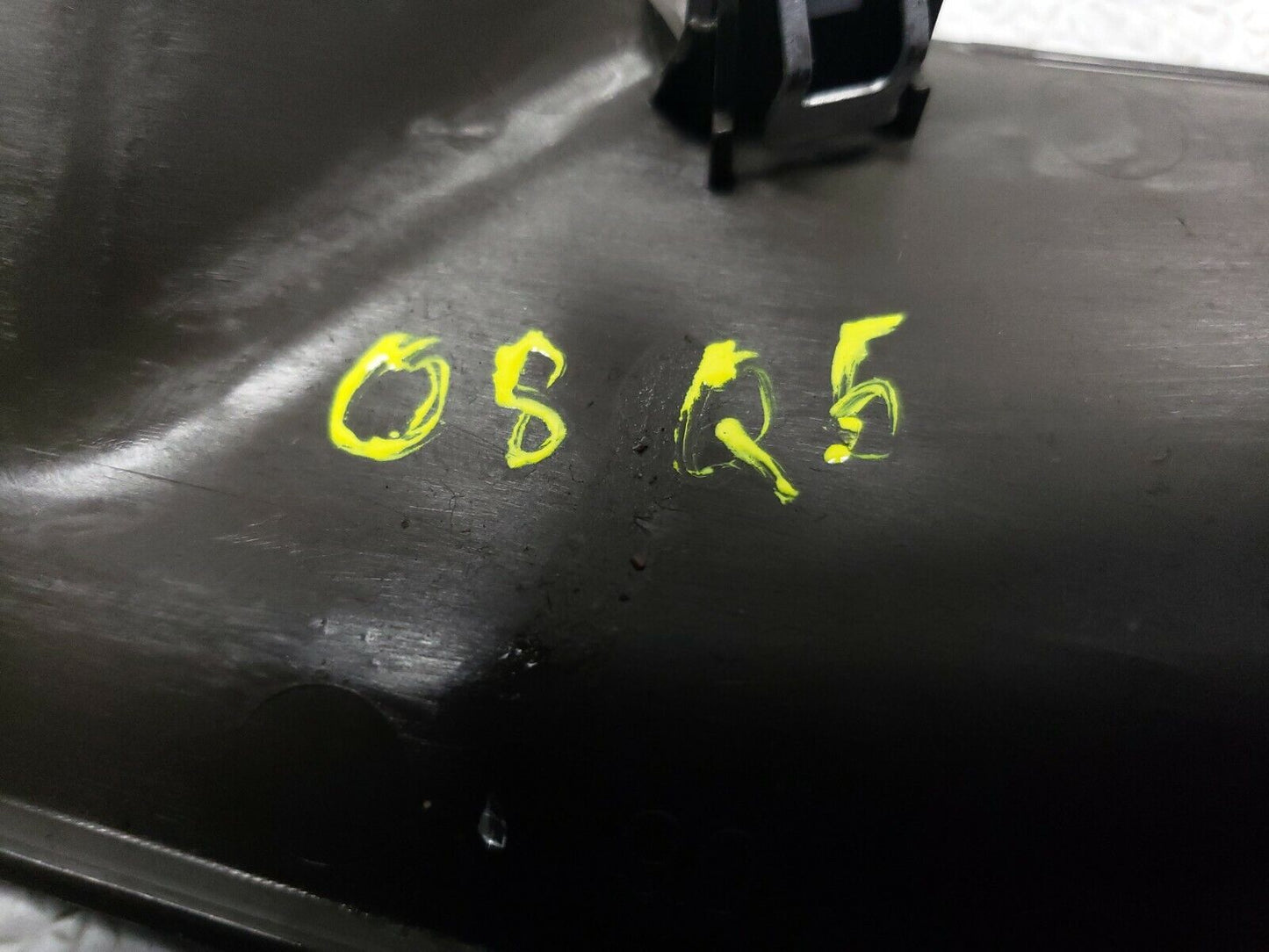 10 11 12 Audi Q5 Dash Instrument Panel Right Side Glove Box Trim Cover OEM 72k