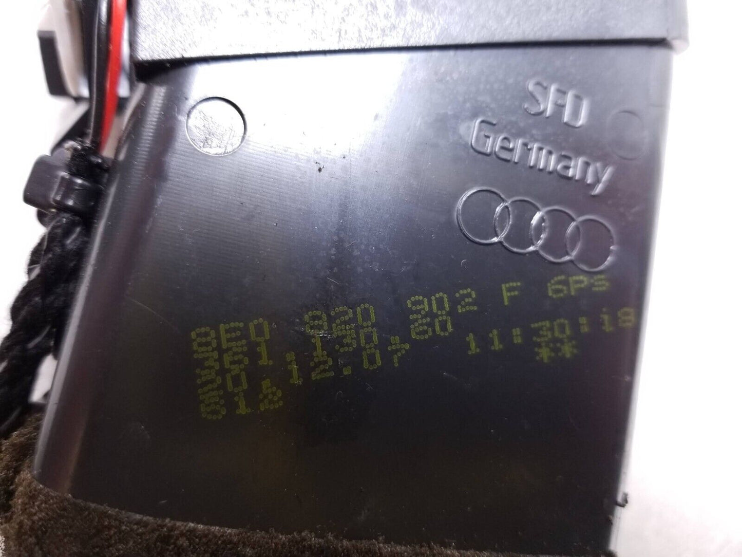 06 07 08 09 Audi A4 Dash Air Vent Front Right Passenger Side OEM