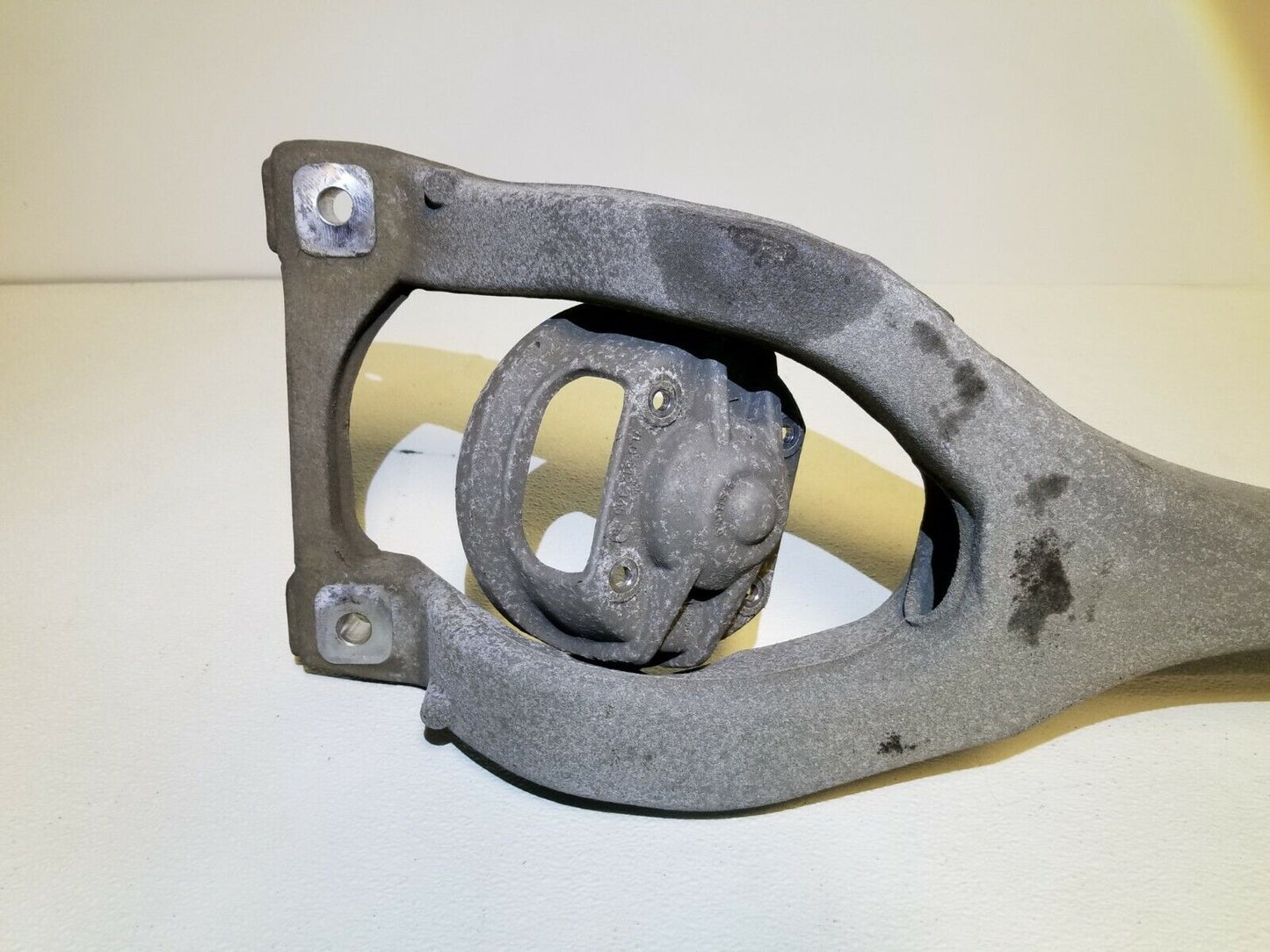 13 14 15  Audi Q7 Rear Strut Tower Crossmember 7l8512369 OEM 87k Miles