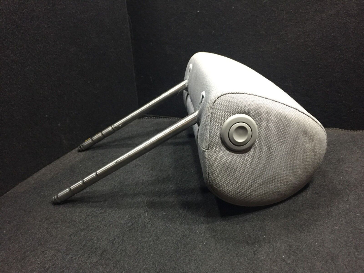2002 2003 2004 VW Passat B5 Front Right Pass Seat Headrest / Head Rest OEM D23