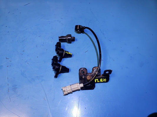 12 13 14 15 Kia Rio Oil Pressure Knock & Camshaft Sensors OEM 54k