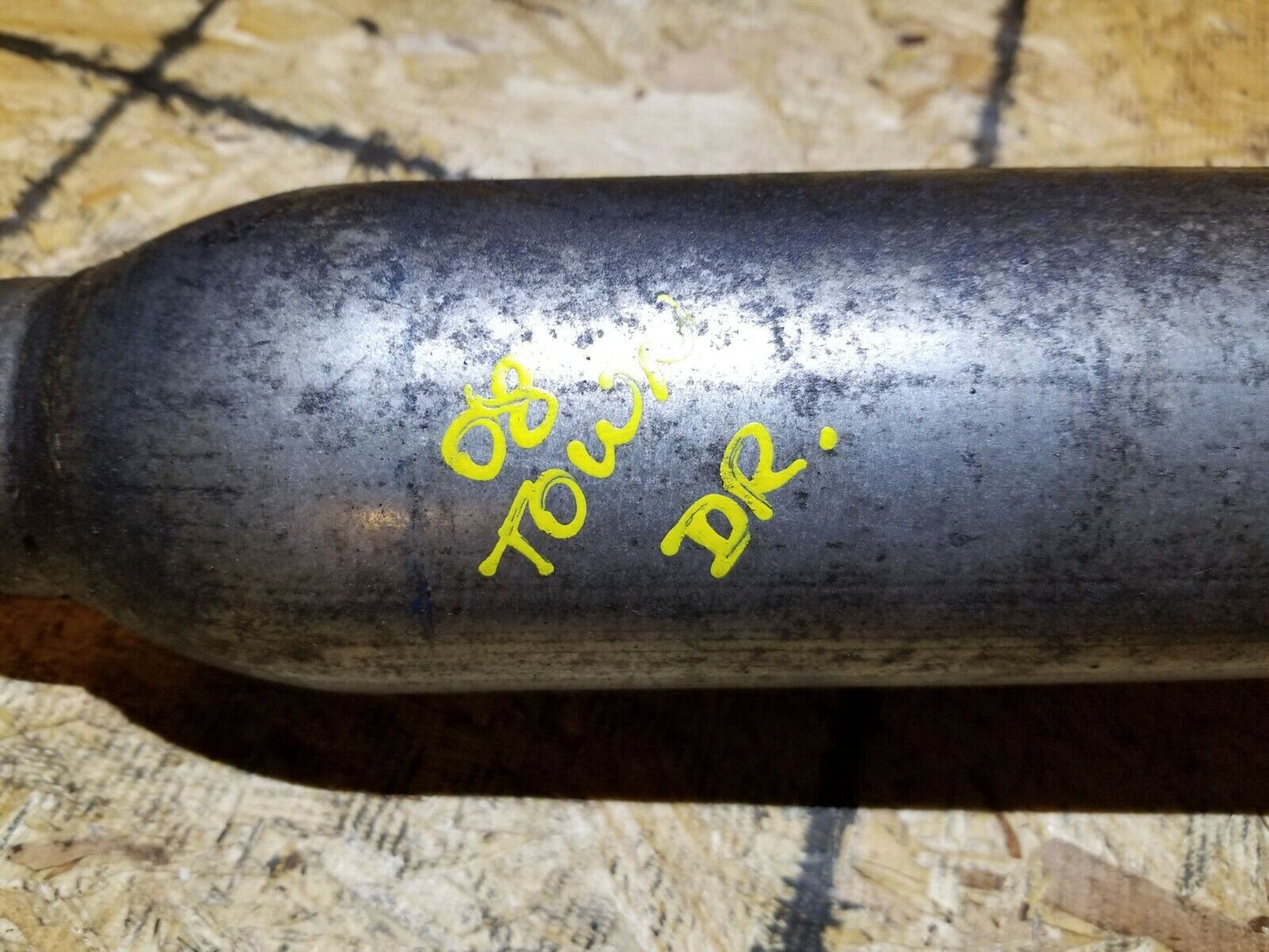 06 07 08 09 10 11 Lincoln Town Car Rear Left Driver Side Exhaust Muffler OEM 65k