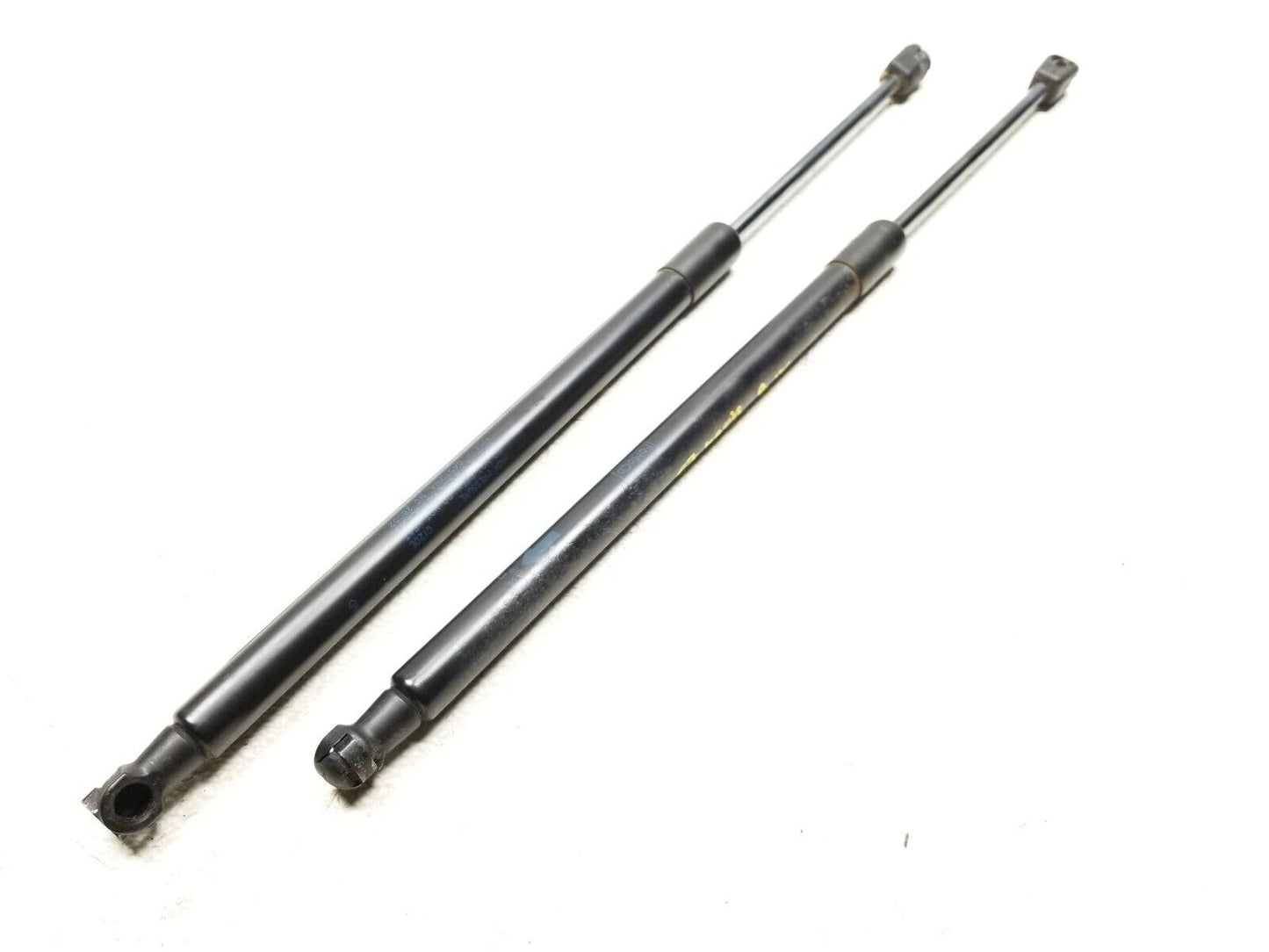 2007 - 2014 Lincoln Navigator Rear Tailgate Shock Strut Lh & Rh 2pcs OEM