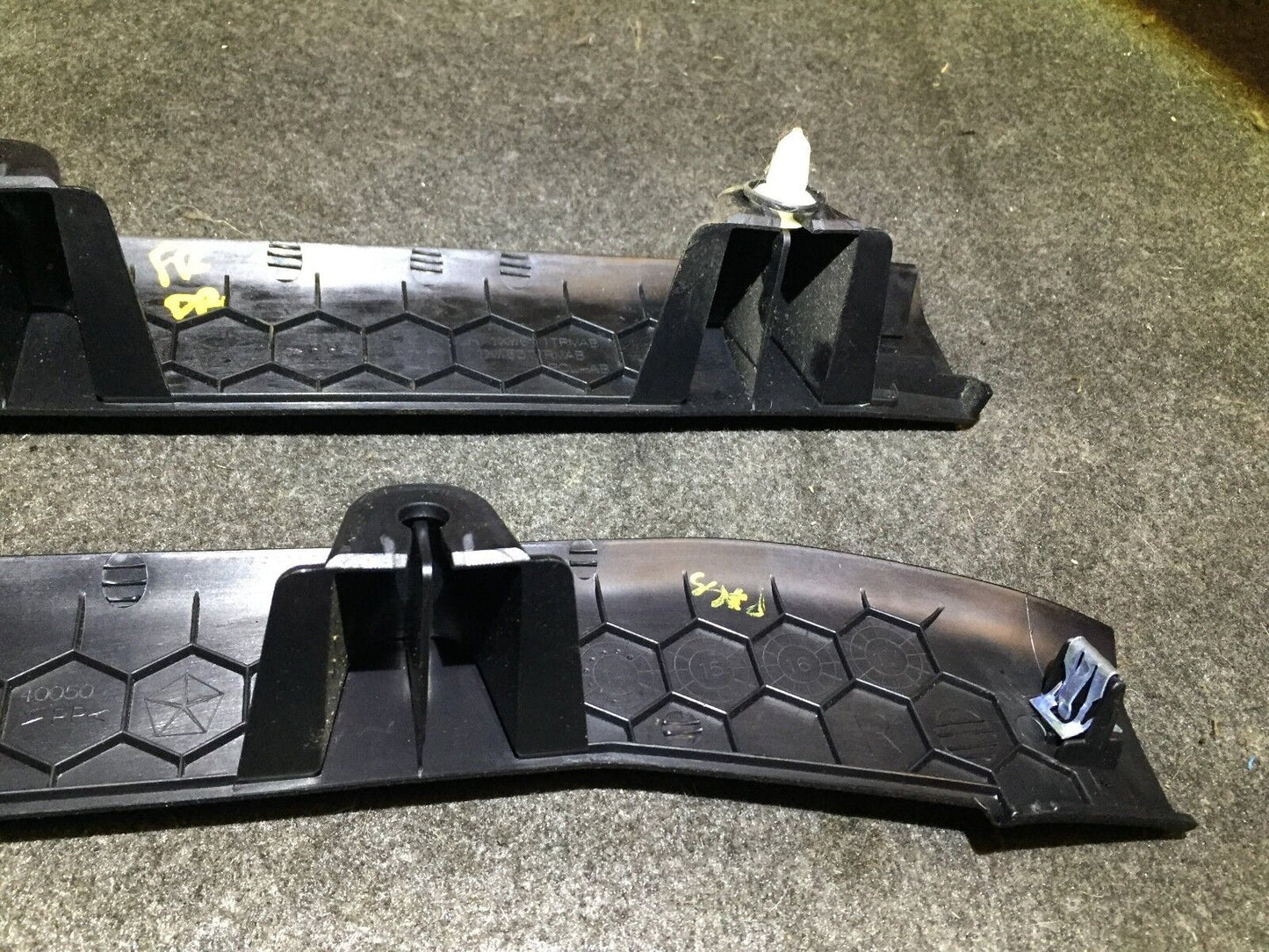 15 16 17 Chrysler 200 Interior Trim Molding Left & Right Pair OEM