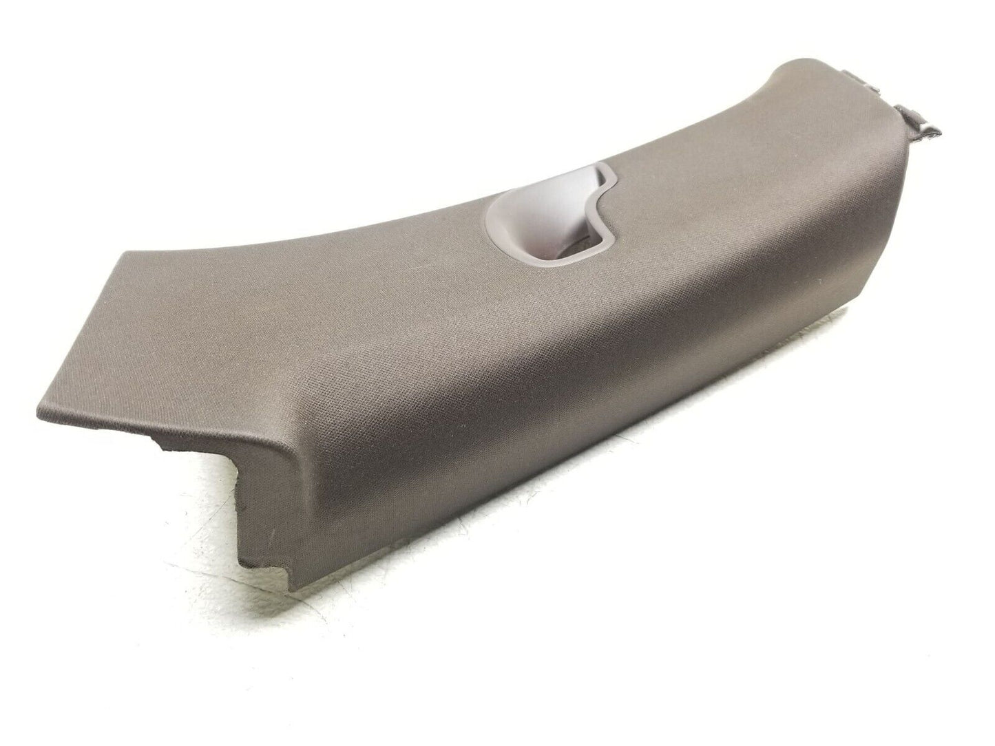 2011 - 2014 Porsche Cayenne Rear Right Pass Side C Pillar Trim Cover OEM