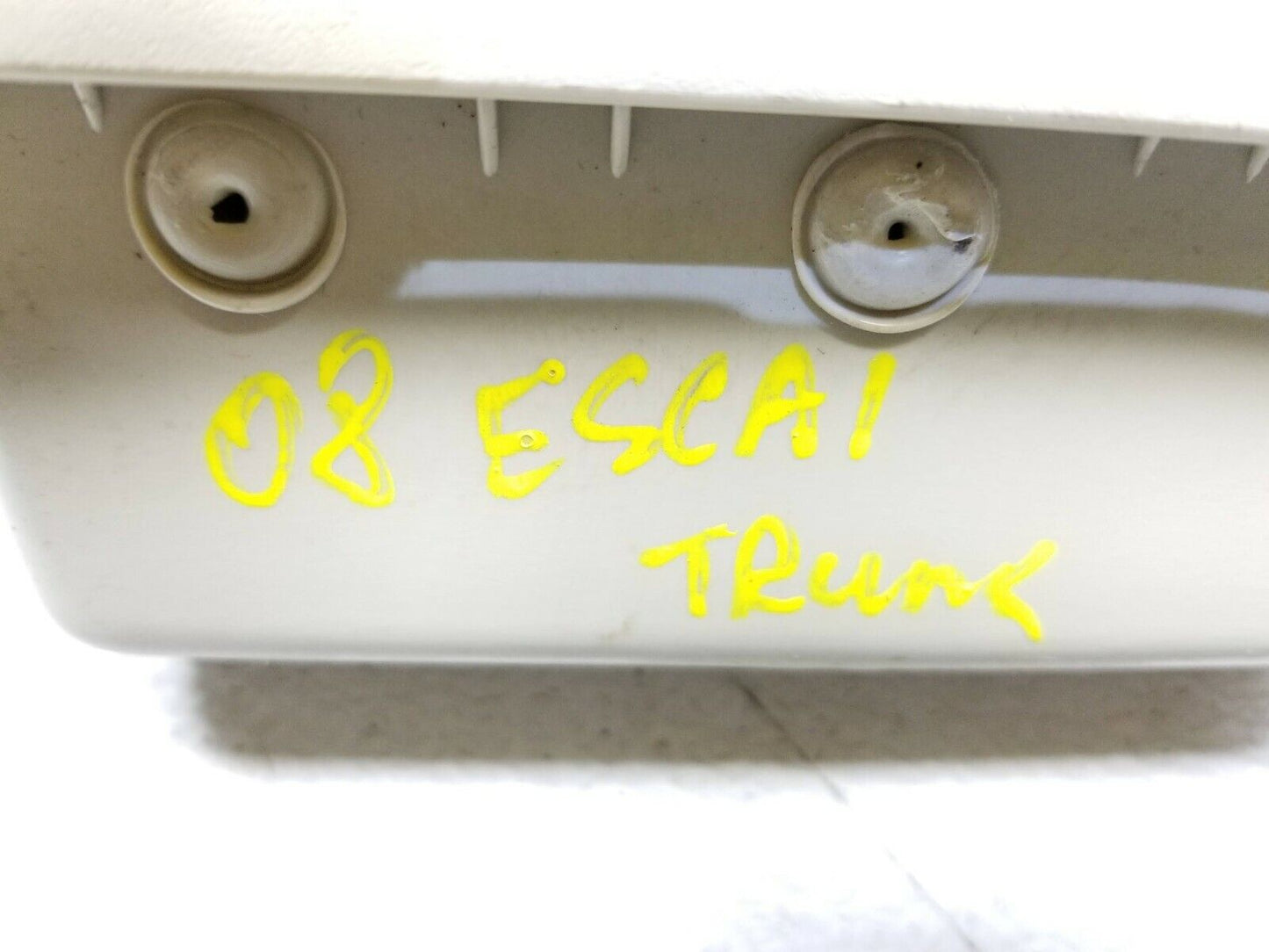 08 09 10 11 12 13 14 Escalade Trunk Close Handle OEM