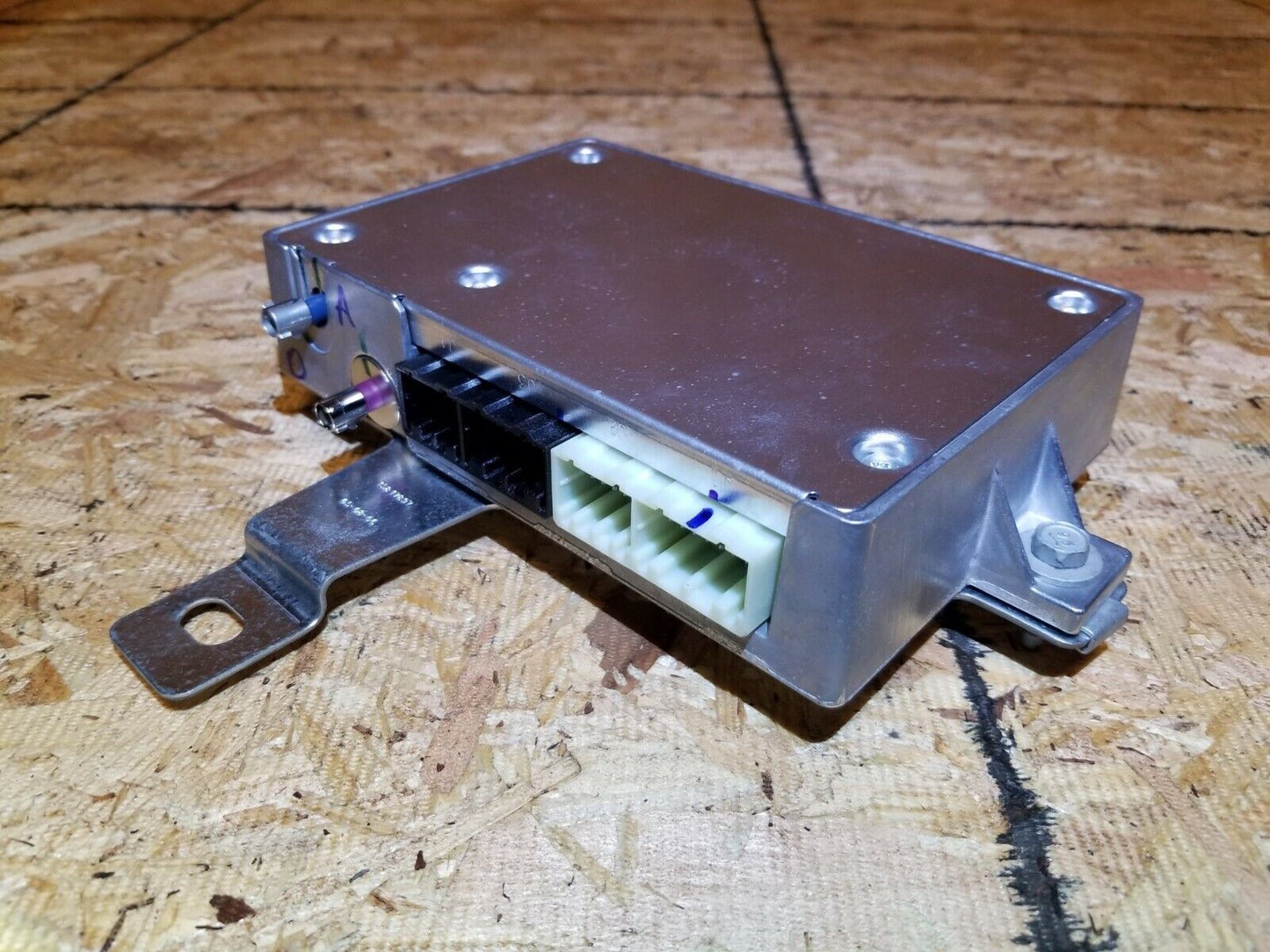 07 08 09 Cadillac SRX Onstar Communication Control Module Computer OEM