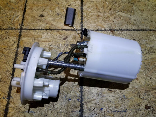 15 16 17 18 Chevrolet Impala Fuel Gas Pump OEM 42k Miles