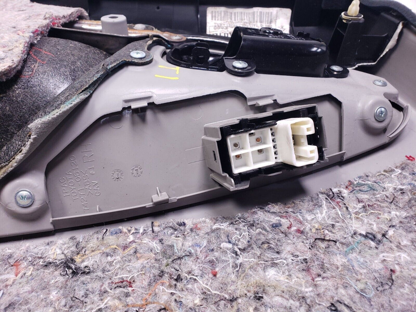 06 07 08 09 Toyota Camry Rear Door Panel Trim Right Passenger Side OEM