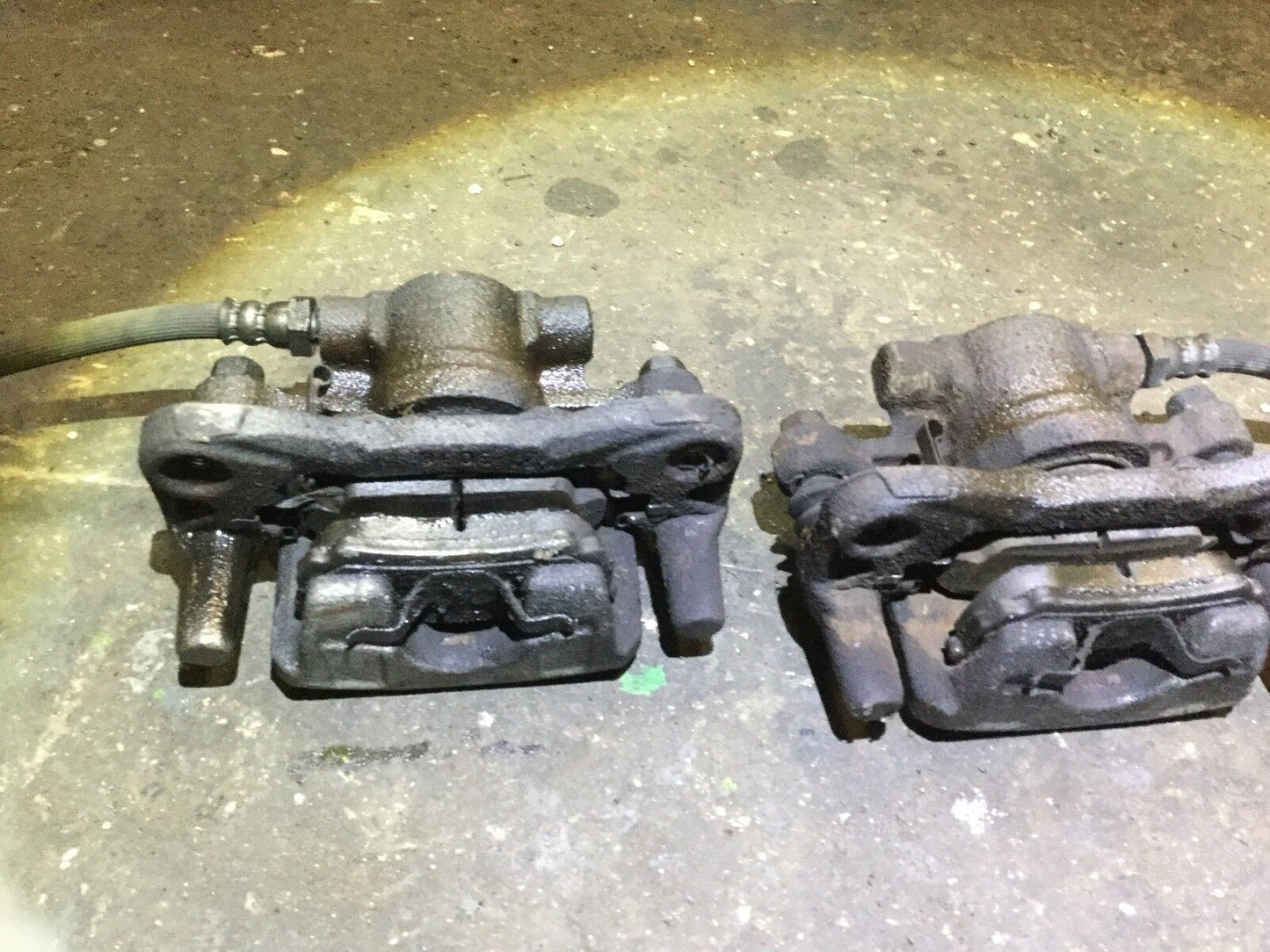 07 08 09 10 Chrysler Sebring 2.4 Front Brake Caliper Left & Right Pair OEM