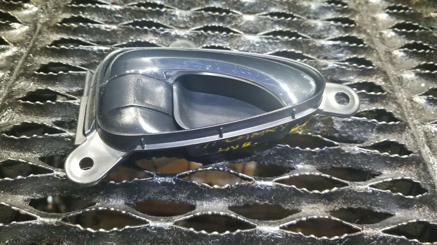 09 10 11 Toyota Camry Rear Right Passenger Interior Door Handle OEM