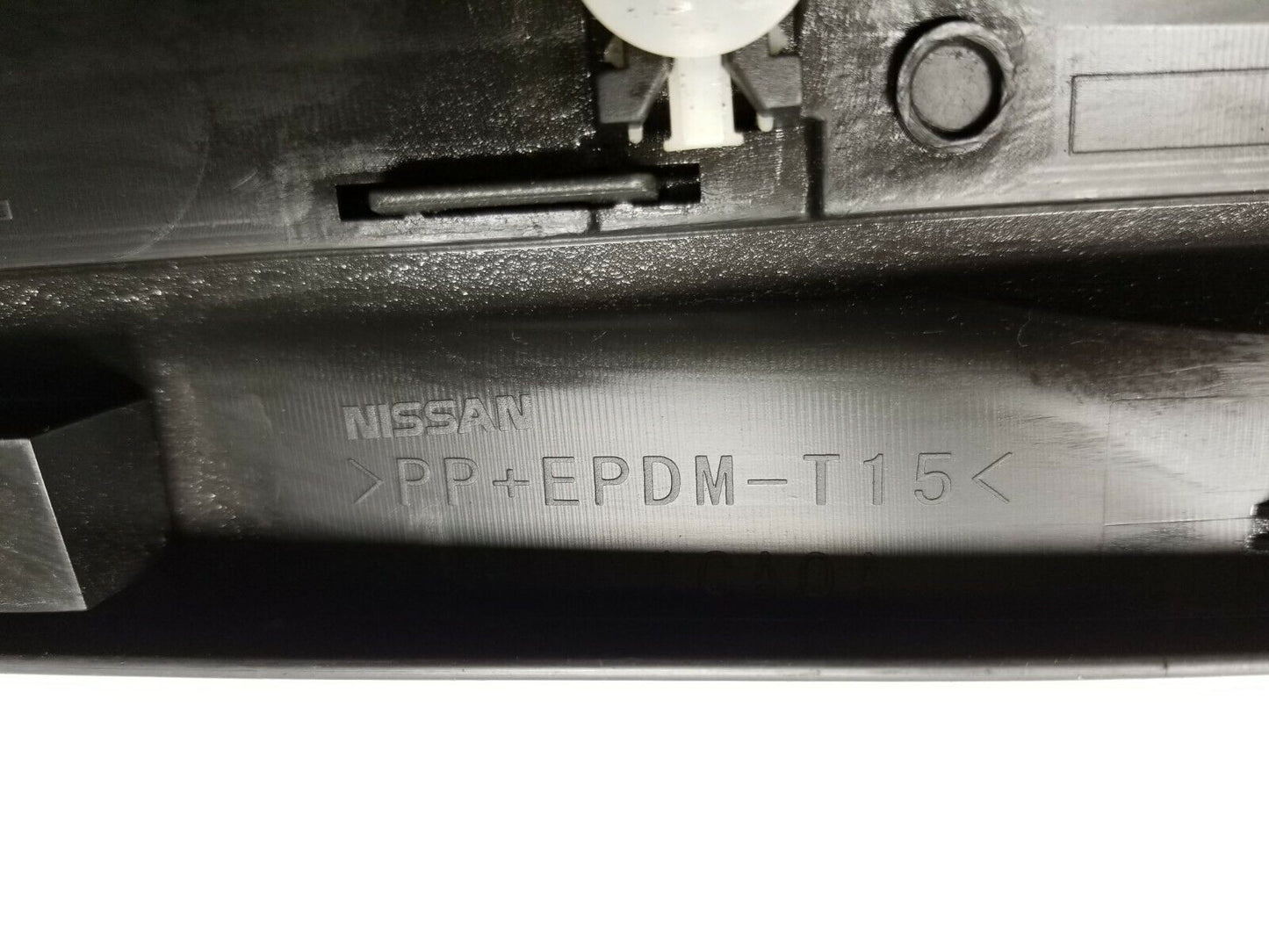 09 10 11 12 Infiniti Fx35 Rear Left Driver Door Trim Molding OEM