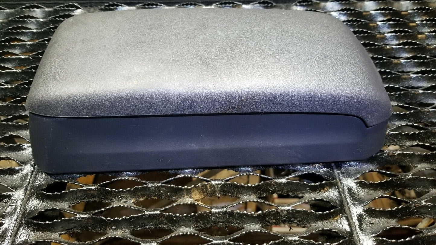 12 13 14 15 16 Jeep Patriot Center Console Armrest OEM